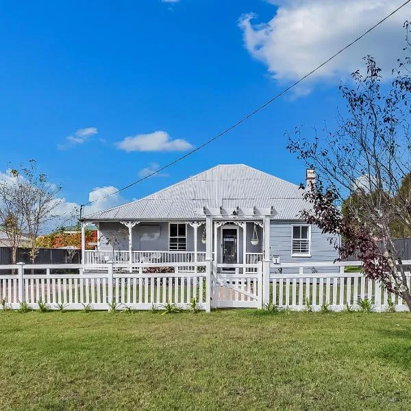Addisons Stanthorpe with hot tub, hotel v destinaci Stanthorpe