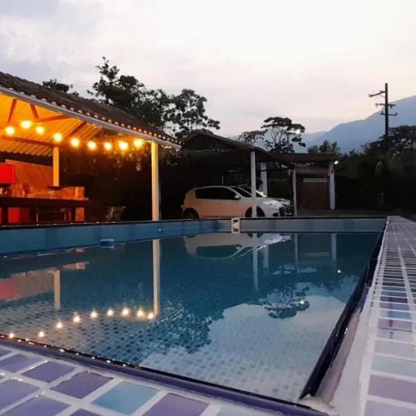 Villa Las Colonias, ξενοδοχείο σε Restrepo
