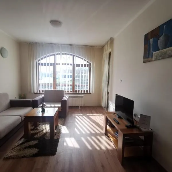 Sunny home by the lift in Bansko, ξενοδοχείο στο Μπάνσκο