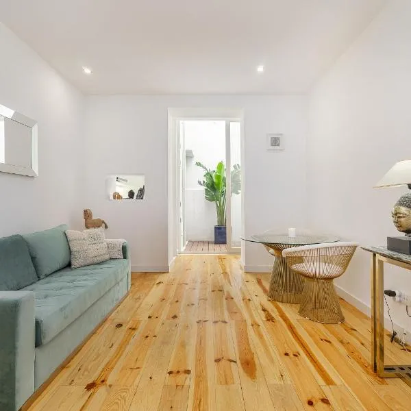 WHome Chic 1-bed w/ Patio perfect to explore Lisbon