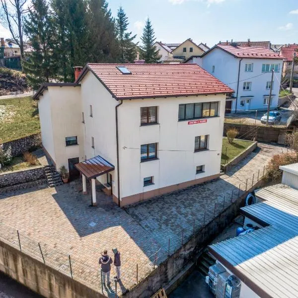 Viesnīca Apartments Krašna pilsētā Postojna