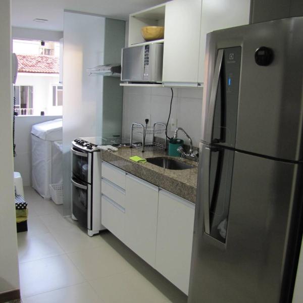 Moderno apartamento perto da praia - Foto 4