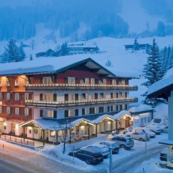 Hotel Riezler Hof, hotel di Riezlern