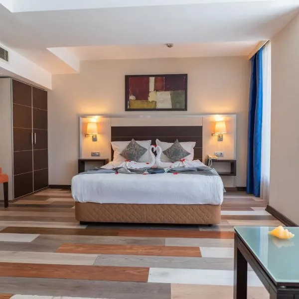 Lazz By Ketenci Hotel, hotel in İzmir