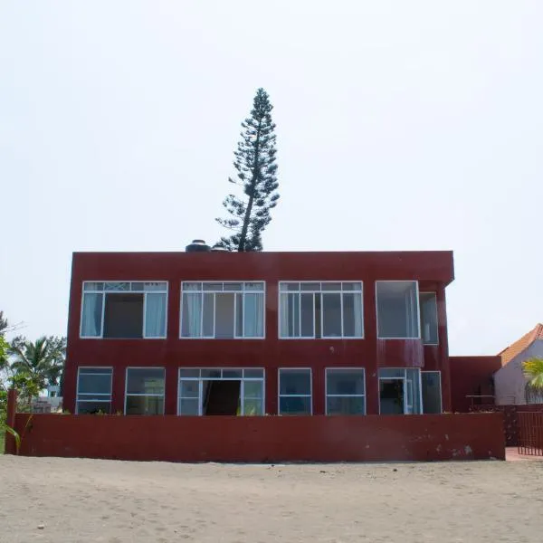 Casa Roja, Tecolutla (frente al mar), hotel in Tecolutla