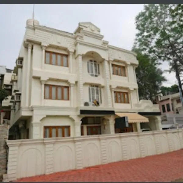 Hotel vijay palace, hotel v destinaci Bhópál