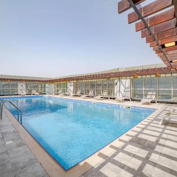 Platinum Coast Hotel Apartments, hotel v destinaci Fudžajra