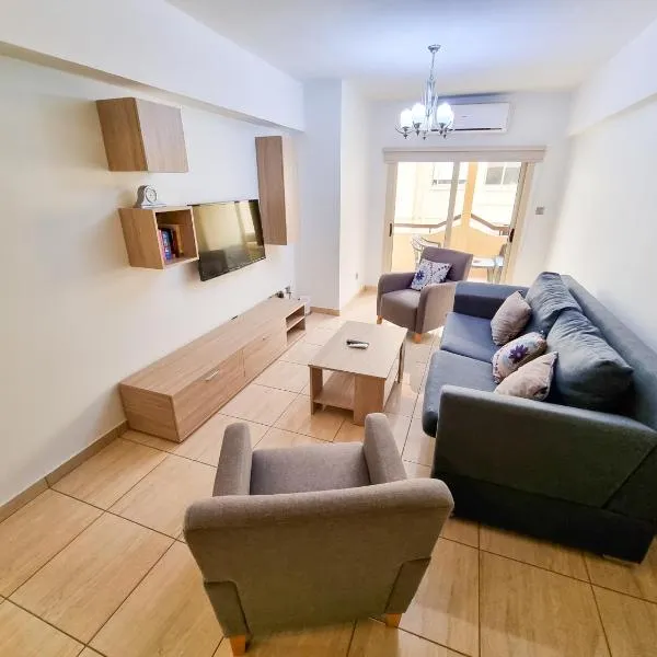 Sunbay City Rooms, hotel in Larnaka