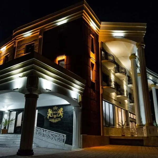 Grand Hotel Baroc, hotel in Şamşud