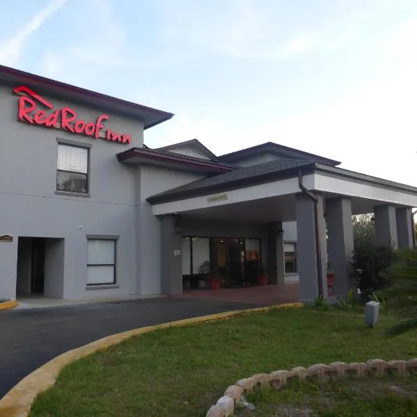 Red Roof Inn Tallahassee East โรงแรมในLloyd