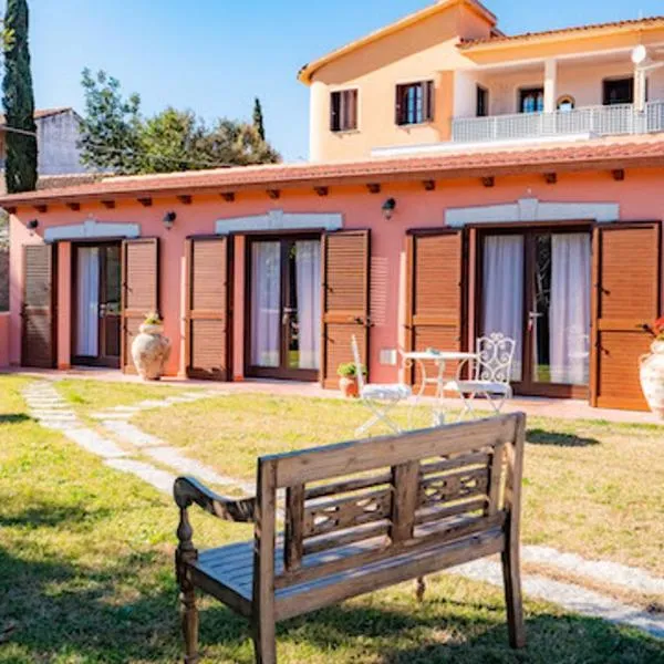 QUADRIFOGLIO Affittacamere, hotel v destinaci San Teodoro