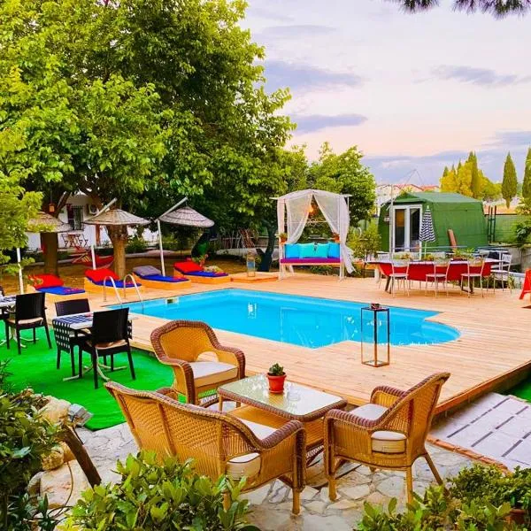 Mursel Garden Hotel, hotel v destinaci Kusadası