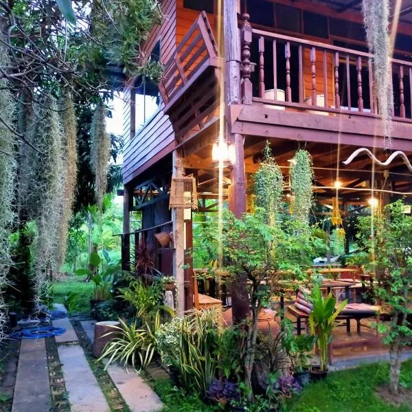 Metha Country View Homestay Singburi, hotell i Ban Bang Thong Di