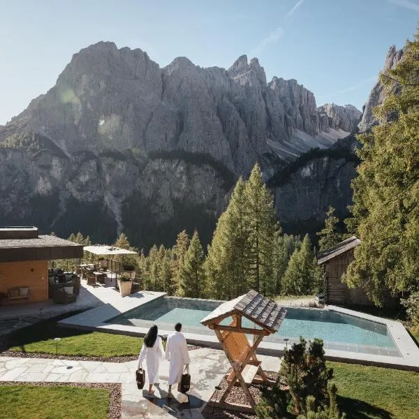 Kolfuschgerhof Mountain Resort, hotel di Colfosco