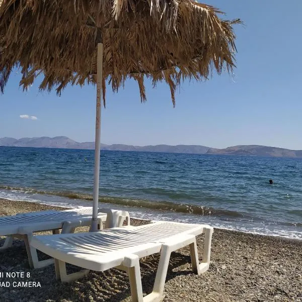 camping hydraswave bungalow caravan, hotel v destinaci Thermisía