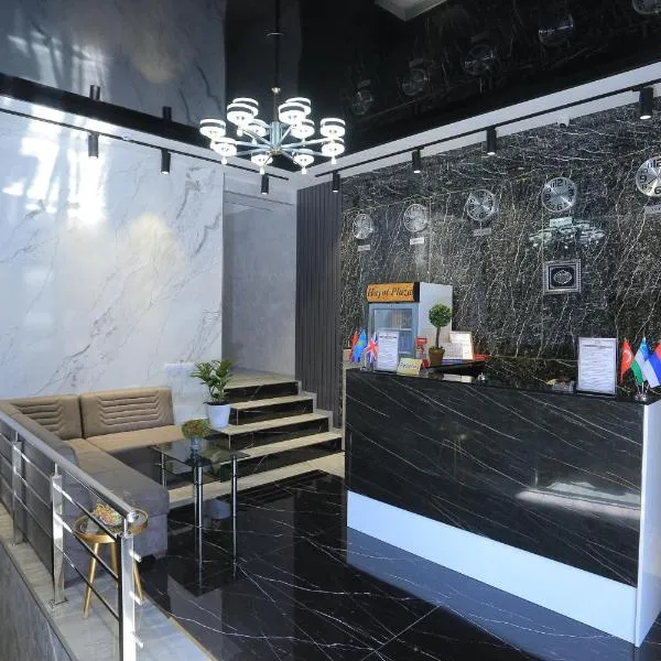 Hayot Plaza Hotel, khách sạn ở Yunusobod