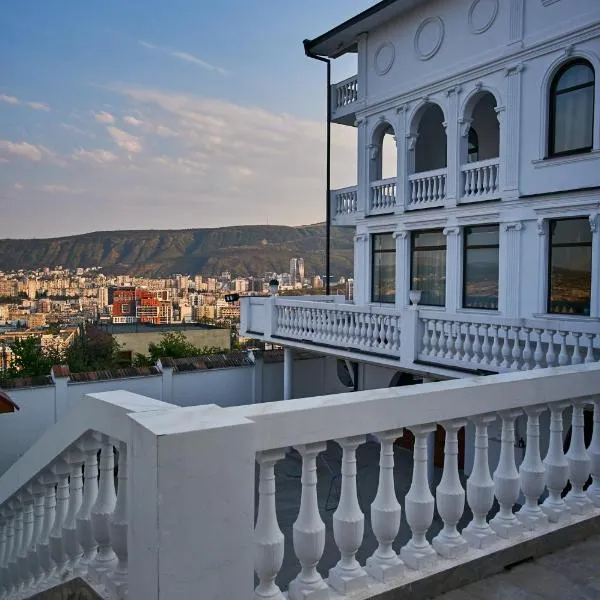 The Hilltop Skyline Hotel, hotel v destinaci Tbilisi City