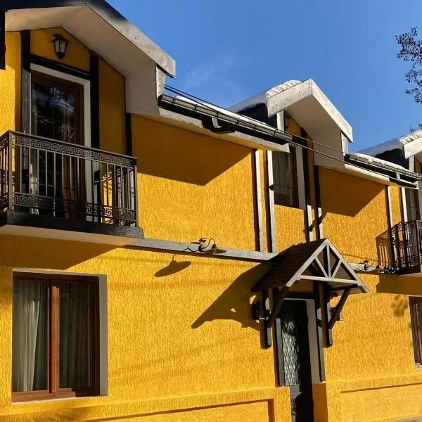 Borjomi Yellow Hotel, hotel in Likani