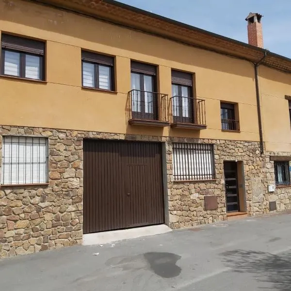 CORRAL DEL DUQUE II, hotel in San Cristóbal de Segovia