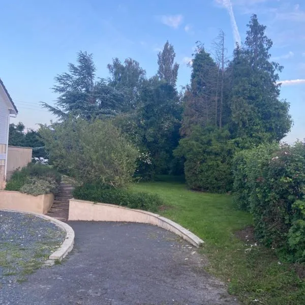 Le domaine grestain, hotelli kohteessa Fatouville-Grestain