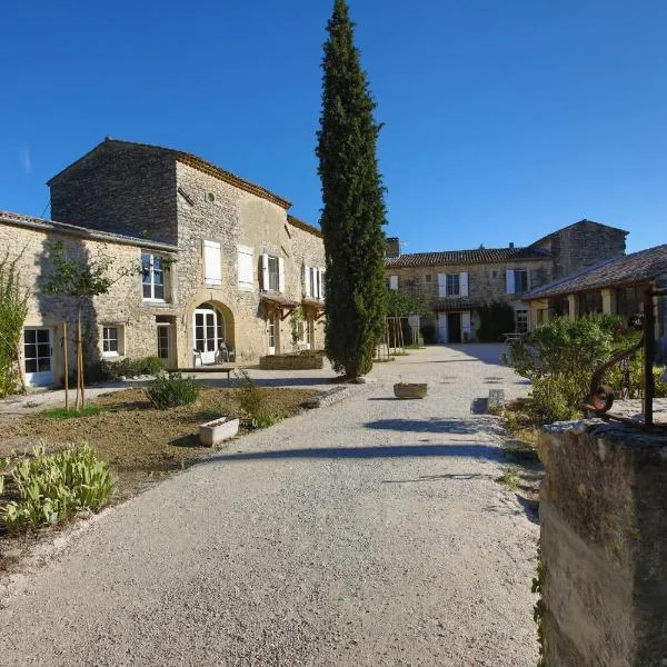 Prieuré de Grignan – hotel w mieście Grignan