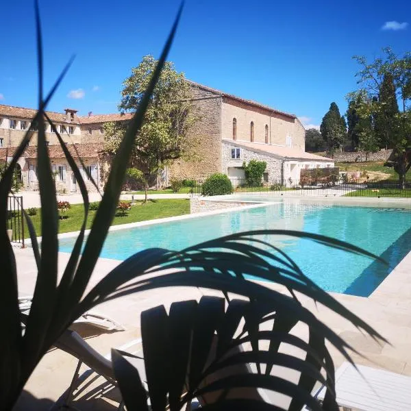 L'hôtel du Couvent, hotel v destinaci Vagnas