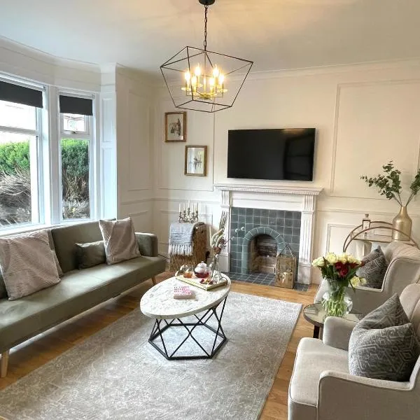Stylish & Chic Central Apartment with Hot Tub, hotell sihtkohas Perth