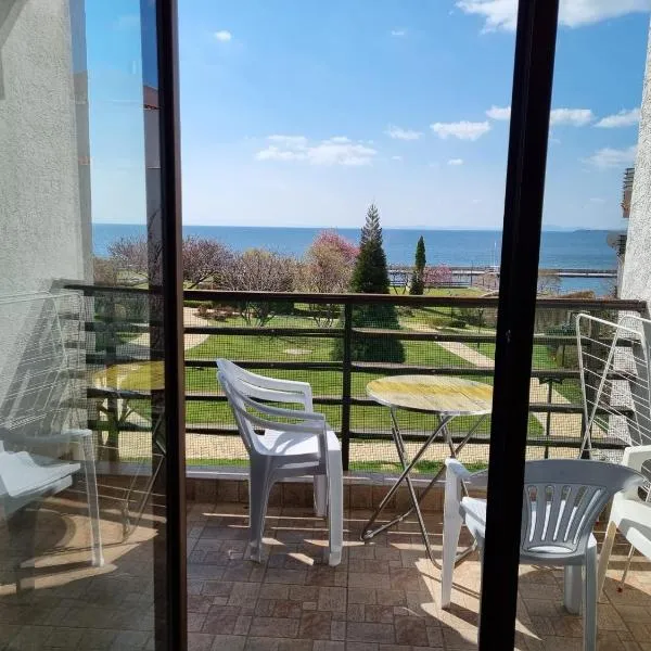 Luxsus Apartment Diamond Sveti Vlas, hôtel à Sveti Vlas