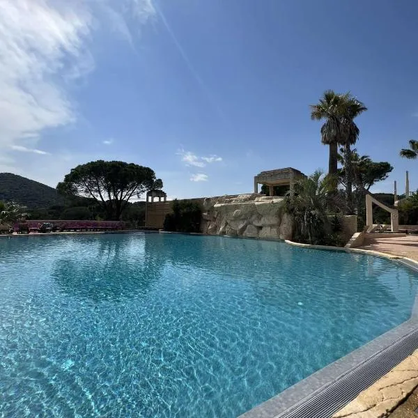 Camping les Cigales - Mobil-home 4/6 personnes, hotel v destinaci Le Muy