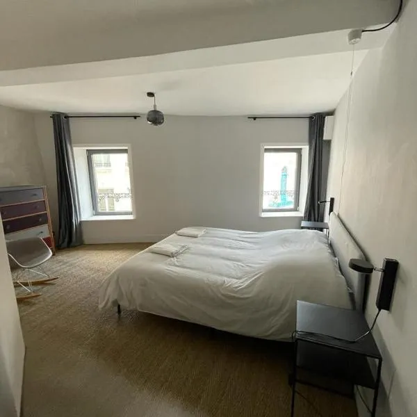 Laboutique2, hotel v destinaci Lormes