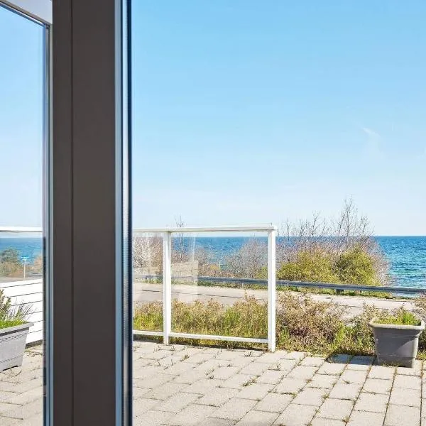 Holiday home Allinge XXII, hotel v destinaci Allinge