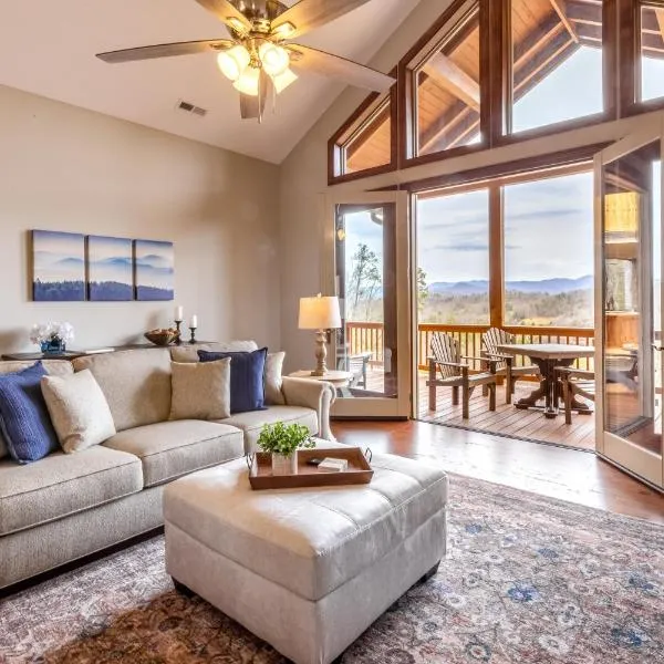 Altitude with Gratitude, hotel i Whittier