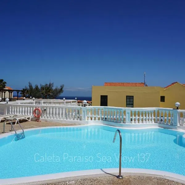 Caleta Paraiso Sea View 137, hotel in Costa de Antigua