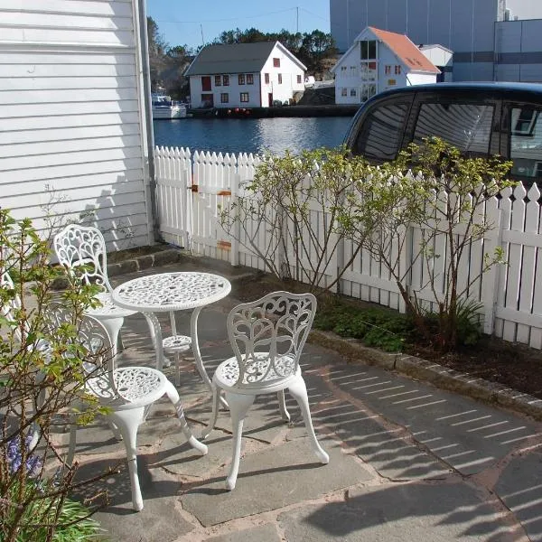 Ocean Front Garden, hotel in Skudeneshavn