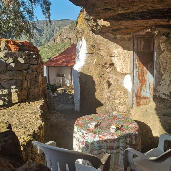 Suite Zen y Cueva Refugio, hótel í Tenteniguada