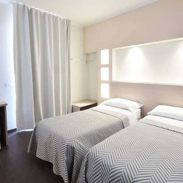 Hotel La Siesta, hotel v destinácii Torino di Sangro