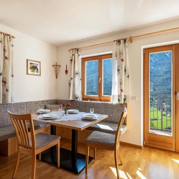 Thusnelda Apartment C, hotel v destinaci Siusi