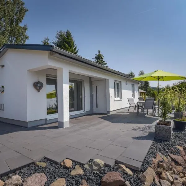 Ferienhaus am Fusse des Rennsteig/ Haus Anna, hotel v destinaci Suhl