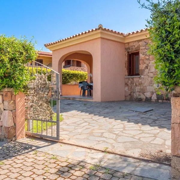Villetta Bifamiliare, hotel v destinaci San Teodoro