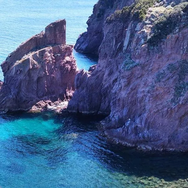 Capraia per te, hotel v destinaci Capraia