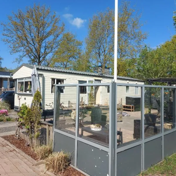 Ús twadde plakje op vakantiepark bergumermeer, hotel v destinaci Suameer
