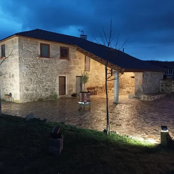 Albergue Aldea da Pedreira, hotel v destinaci Teo