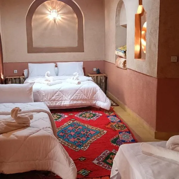 Dar Mezyana Dades – hotel w mieście Aït Idaïr