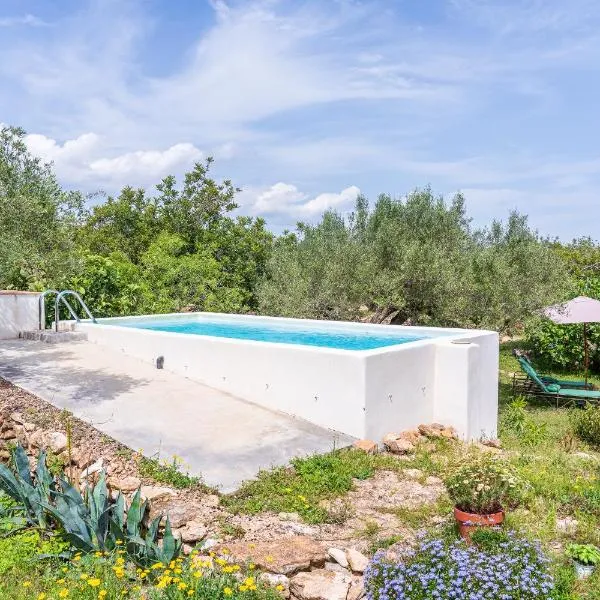 Casa en olivera a 3 km de la costa, hotel al Perelló