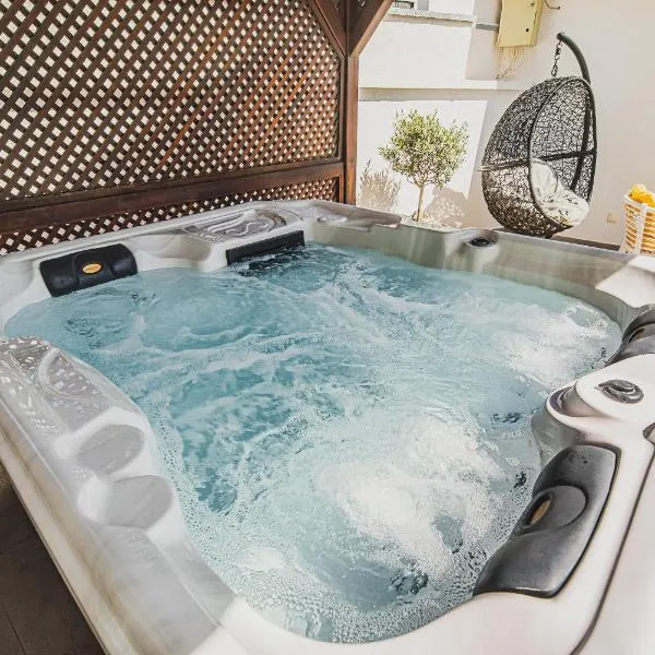 Downtown Luxury Apartments with Hot Tub, hotel in Vodice