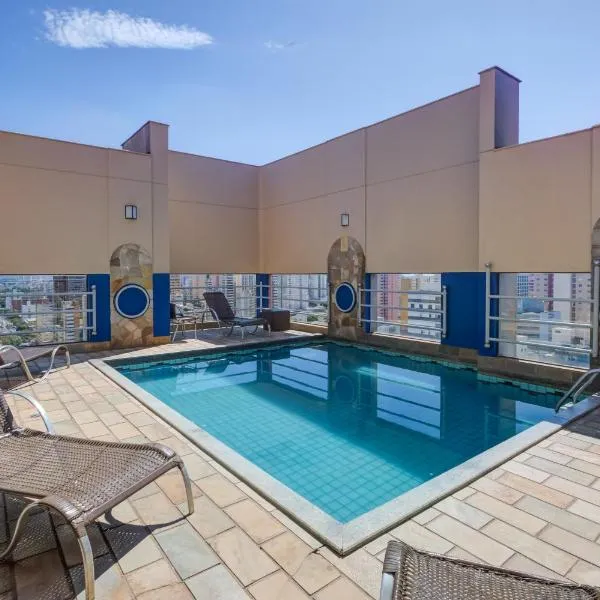 Slaviero Londrina Flat, hotel v destinaci Londrina