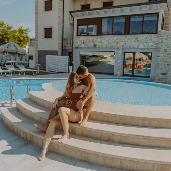 Halanus Hotel And Resort, hotel en Alanno