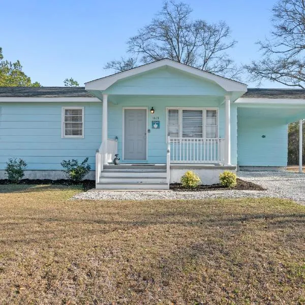 Turtle Shack - Ocean Isle Beach -Whole Beach House, hotel v destinácii Shallotte