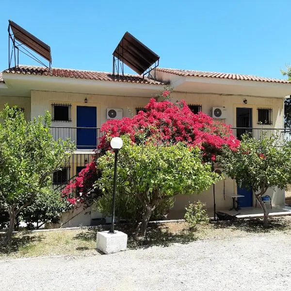 Helen's appartments, hotel in Galaxidi