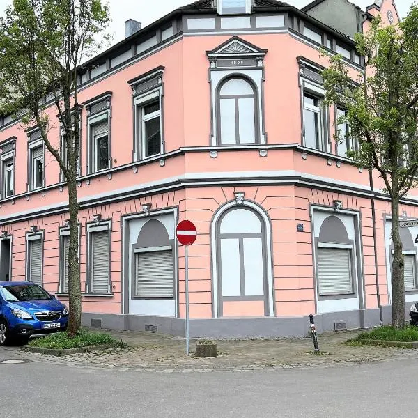 Wohnung in Düren Stadtmitte、デューレン・アイフェルのホテル